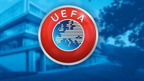 UEFA permite estádios com lotação máxima de 30% 