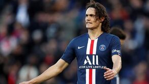 Cavani faz 'desconto' no salário para assinar pelo Atlético Madrid