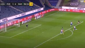 'Bomba' de Nanú tramou de vez o FC Porto nos descontos