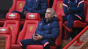 Mourinho radiante após goleada histórica ao Man. United: «Não é todos os dias»