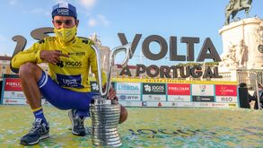 Amaro Antunes vence a Volta a Portugal 2020