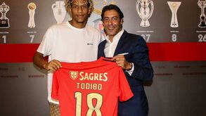 Jean-Clair Todibo fica com o número 18 no Benfica
