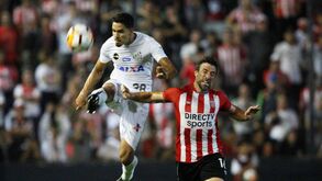 Lucas Veríssimo no Benfica fica para janeiro