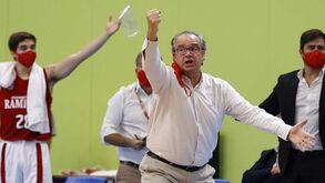 Federação de Basquetebol reage às críticas de Carlos Lisboa: «É impraticável adiar sucessivamente as provas»