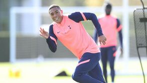 Vinícus pretende repetir boa época em Inglaterra