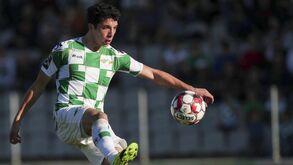 Bilel é reforço para o ataque do Farense