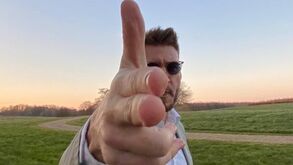 Bendtner e as vantagens das prostitutas: «É menos arriscado do que engatar raparigas na cidade»