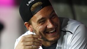 Bendtner e um atrevido jogo sexual: «No treino seguinte, um colega meu tinha os joelhos muito vermelhos»
