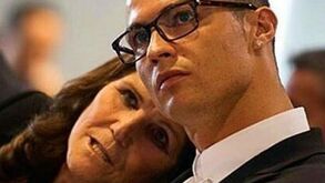 Dolores Aveiro foi a primeira pessoa a ser informada pela FPF de que Ronaldo estava infetado com Covid-19