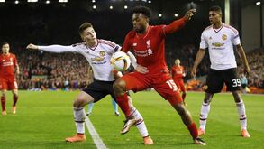 Federação inglesa ameaça vetar participação de Liverpool e Man. United nas provas da UEFA