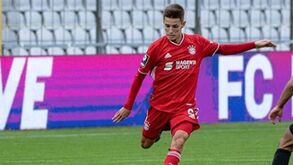 Tiago Dantas elogiado na estreia: «Vamos ter muitas alegrias com ele»