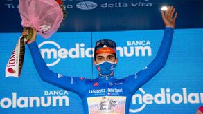 Ruben Guerreiro só tem de acabar o Giro para entrar para a história: «É um sonho»
