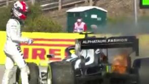 Carro de Pierre Gasly em chamas no segundo treino livre do GP Portugal