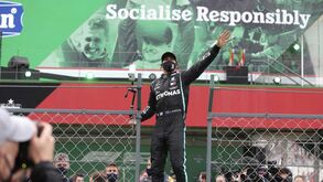 Hamilton vence GP de Portugal e bate recorde de vitórias de Schumacher na Fórmula 1