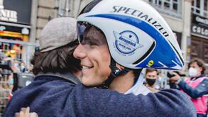 João Almeida entra a restrita elite portuguesa que acabou grandes Voltas no top 10