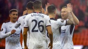 Rangers soma 4.ª vitória consecutiva e consolida liderança da liga escocesa