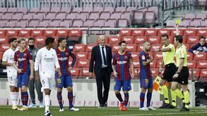 Insólito: árbitro do Barcelona-Real Madrid pensou que estava em... Sevilha
