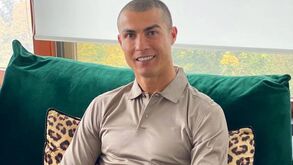 Cristiano Ronaldo volta às redes sociais e fala sobre os testes à covid-19