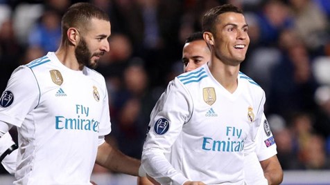 Ronaldo é o melhor jogador de todos os tempos”, diz Benzema