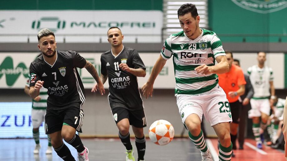 Sporting começa com vitória garantida ao cair do pano