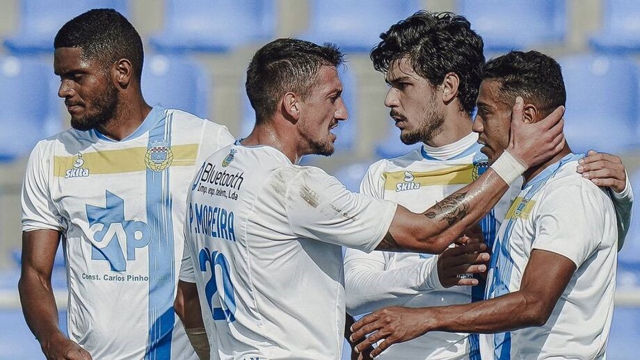 Cova da Piedade-Arouca, 0-2: arouquenses conquistam primeiros três pontos