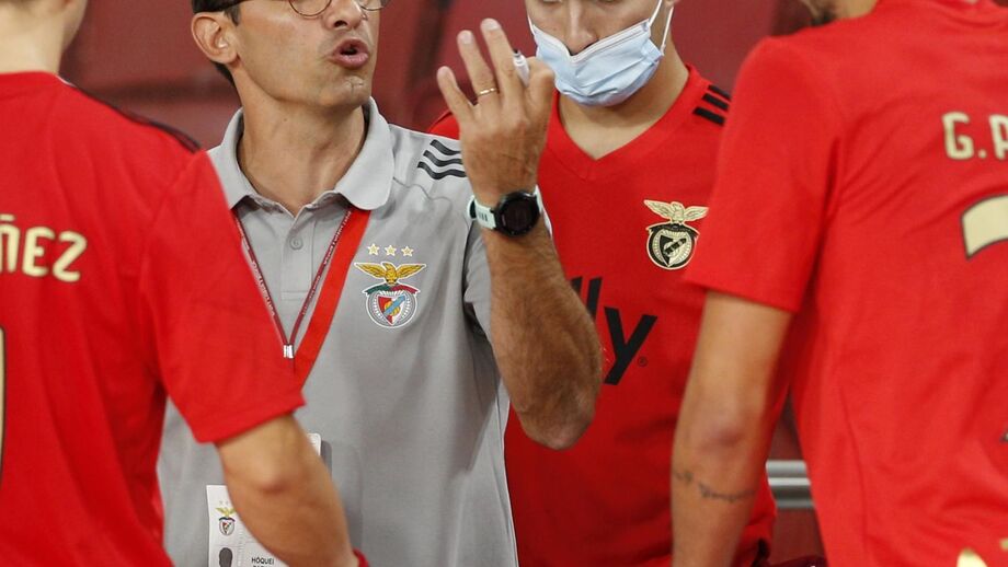 Benfica derrota Juventude de Viana