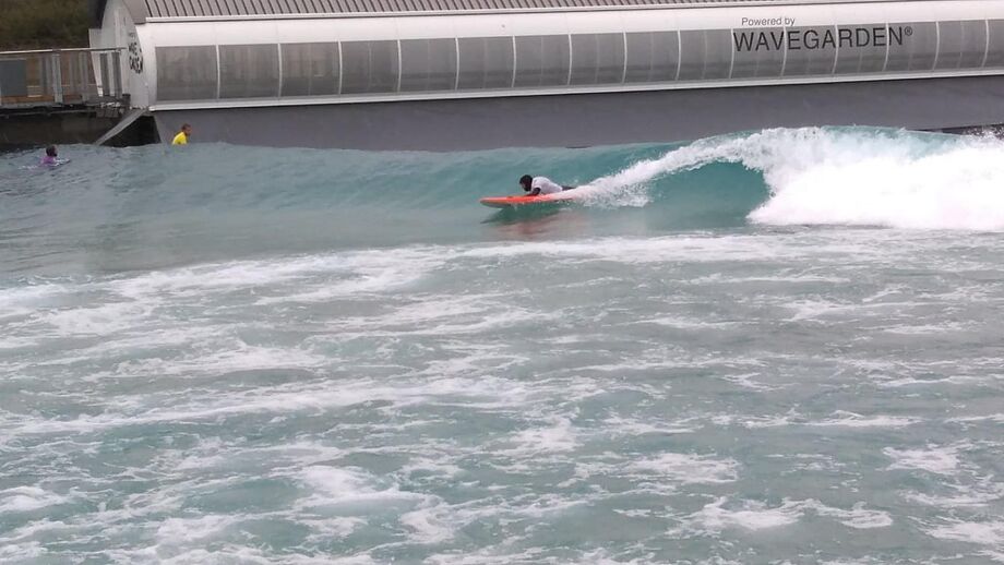Nuno Vitorino ganha prova na The Wave, no Reino Unido