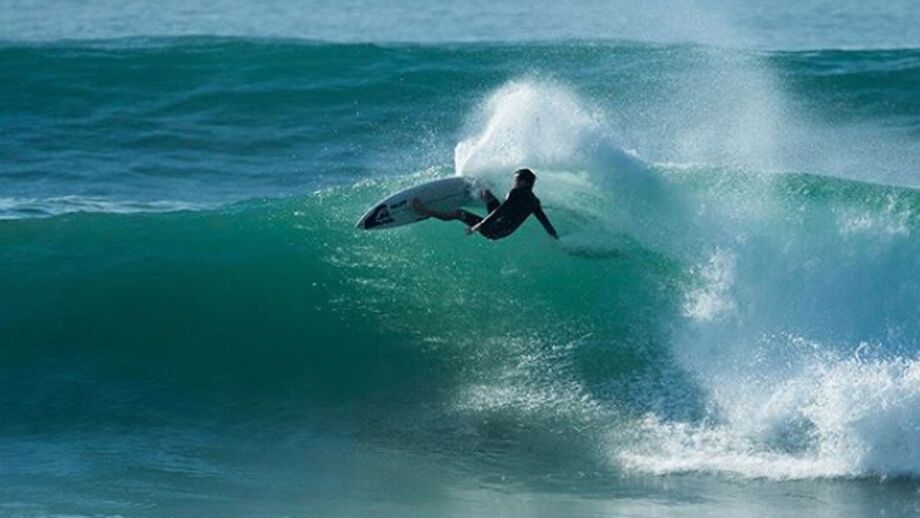 Mikey Wright e Isabell Nichols conquistam o Gold Coast Pro
