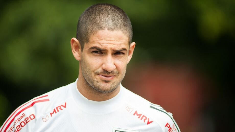 Adu, Pato ou Krkic: Os 'wonderkid' que nunca chegaram aos céus do futebol