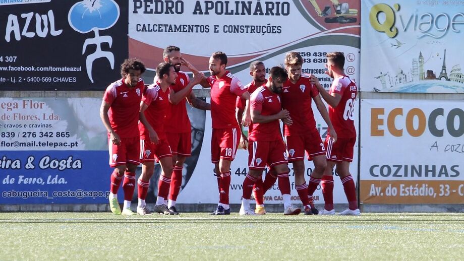 Vilafranquense goleia Vidago e segue em frente na Taça com hat-trick de Rodrigo