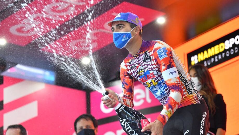 Dia de glória para Portugal: Ruben Guerreiro vence etapa e João Almeida segura a camisola rosa no Giro