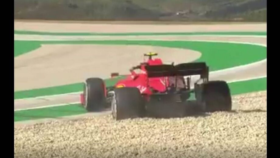 Piloto da Ferrari teve problemas na curva 14