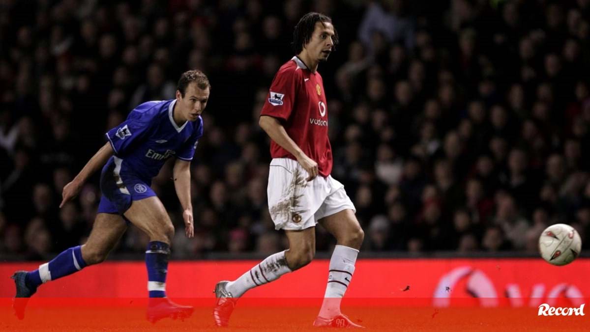 É futebol kamikaze»: Rio Ferdinand e o adeus do Manchester United às provas  europeias - Man. United - Jornal Record