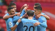 6. º - Manchester City (100.000 pontos)