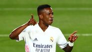 Extremo esquerdo: Vinícius Jr. (Brasil) - Equipa: Real Madrid (Brasil); Valor: 50M€
