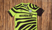 49 - Forest Green Rovers (camisola principal)