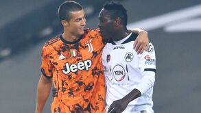 Jogador do Spezia revela conversa que teve com Cristiano Ronaldo no final do jogo