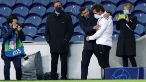 As imagens do regresso de Villas-Boas ao Dragão