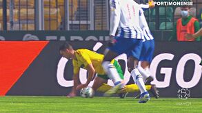 Penálti sem sentido