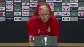 Jorge Jesus deixa elogios ao Rangers: «Tem um sistema parecido ao do Liverpool»