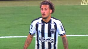Golos, assistências e fintas: assim joga Guga, o lateral-direito pretendido por Jorge Jesus