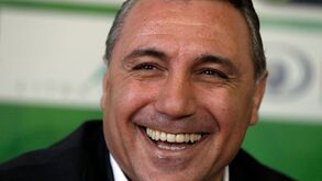 O dia em que Stoichkov mentiu a Ronaldo: «Teve de pagar o almoço a toda a gente»