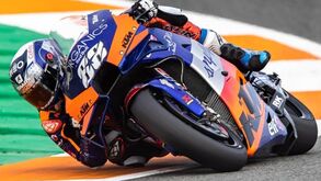 Miguel Oliveira 6.º no GP Valência e Joan Mir sagra-se campeão do Mundo