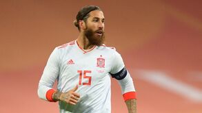 Com o futuro a ser discutido na praça pública Sergio Ramos cancela conferência de imprensa