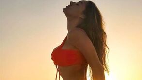 «Tanta gente a querer ser um simples muro»: o que faz uma foto de Joana Alvarenga