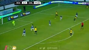 Gonzalo Plata marcou este golaço à Colômbia de Queiroz e logo depois... foi expulso