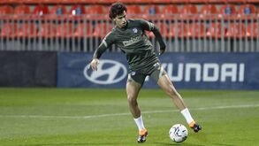 João Félix e companhia aceleram de olhos postos no jogo com o Barcelona