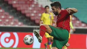Paulinho e a estreia na Seleção: «A camisola vai ficar lá em casa bem guardadinha»