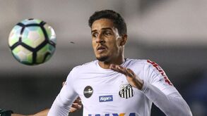 Benfica fecha negócio Lucas Veríssimo na próxima semana