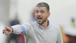 Treinador do Real confirmou a saída duas horas antes do jogo com o Belenenses SAD